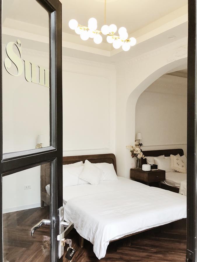 Chloe & Leo Boutique Homestay Ханой Экстерьер фото