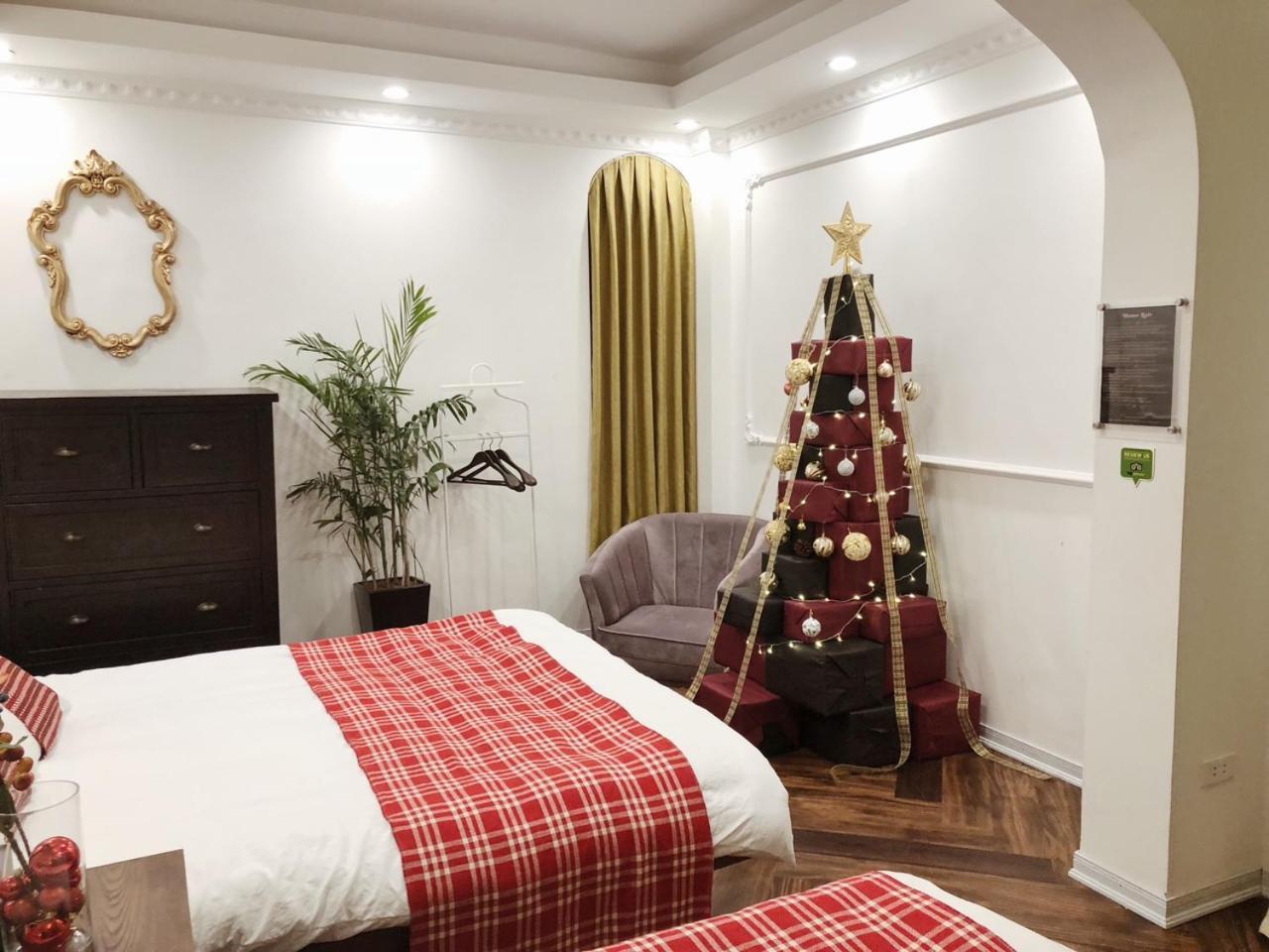 Chloe & Leo Boutique Homestay Ханой Экстерьер фото