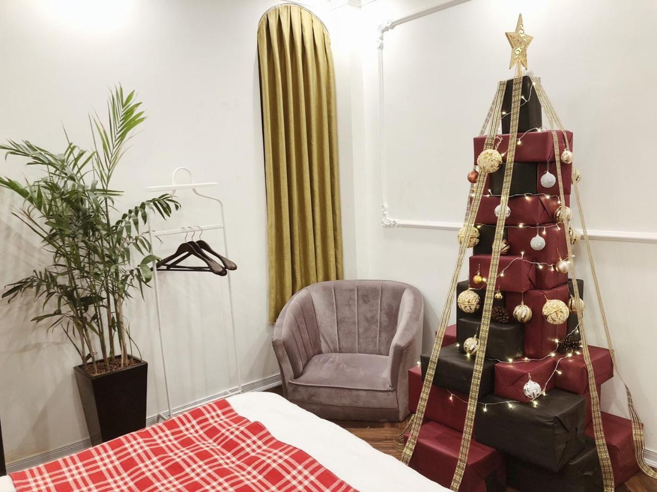Chloe & Leo Boutique Homestay Ханой Экстерьер фото